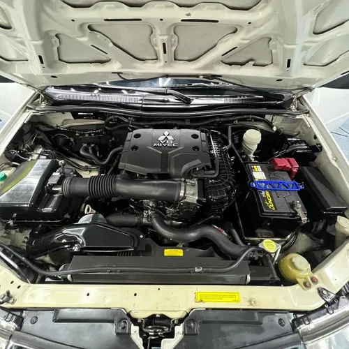 Mitsubishi Montero Sport 2014 Blanco Caracas