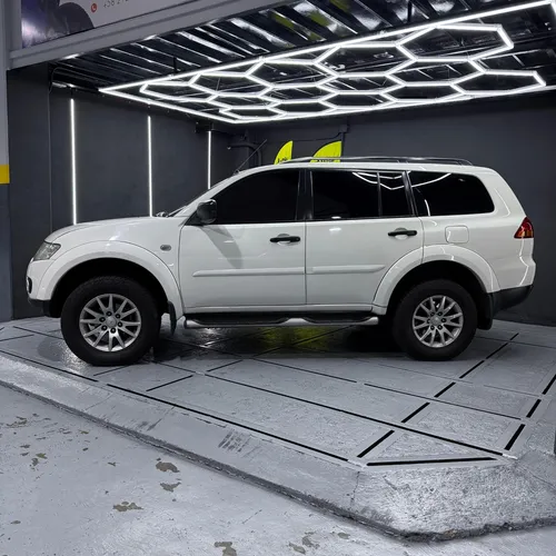 Mitsubishi Montero Sport GLX 2014 Blanco Caracas