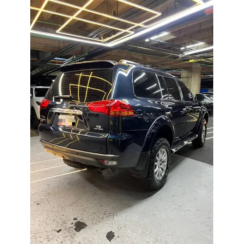 Mitsubishi Montero Sport GLX 2014 Azul Caracas
