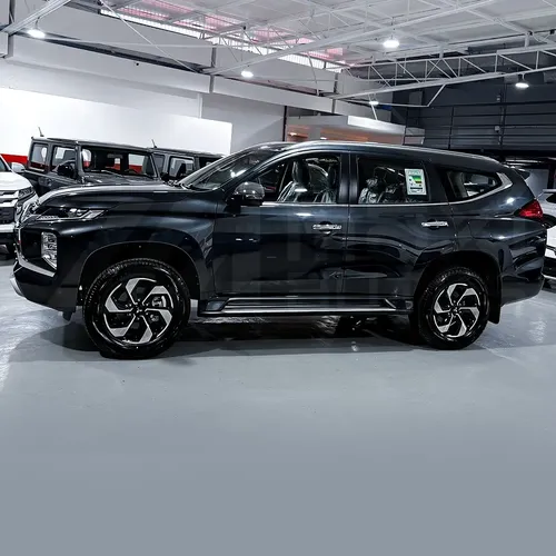 Mitsubishi Montero Sport 2025 Gris Caracas