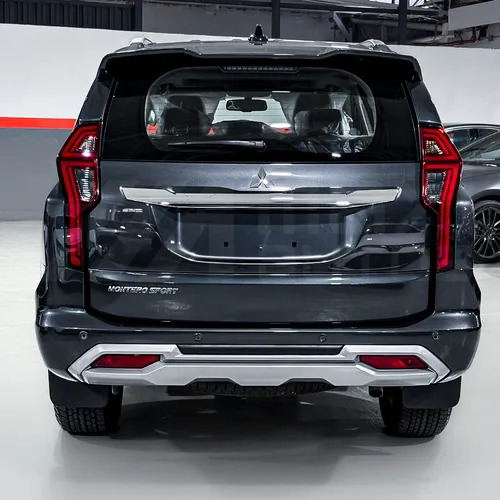 Mitsubishi Montero Sport 2025 Gris Caracas