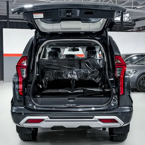 Mitsubishi Montero Sport 2025 Gris Caracas