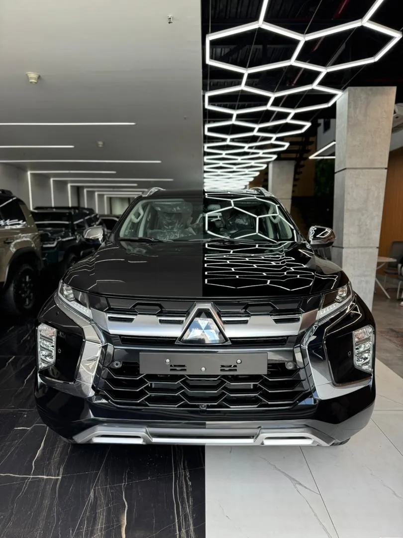 Mitsubishi Montero Sport P-Line 2025 Negro Caracas