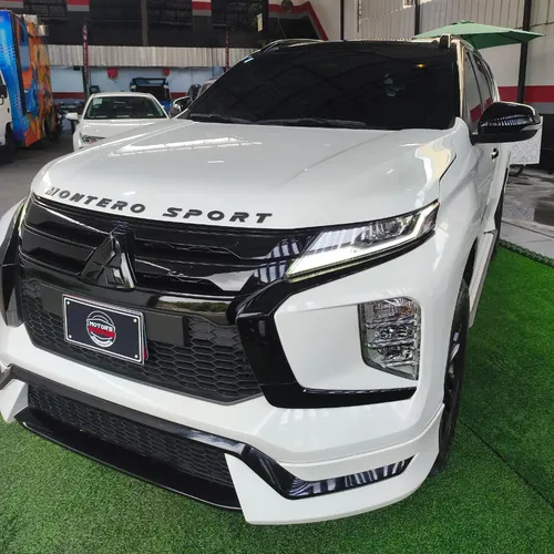 Mitsubishi Montero Sport 2023 Blanco Caracas