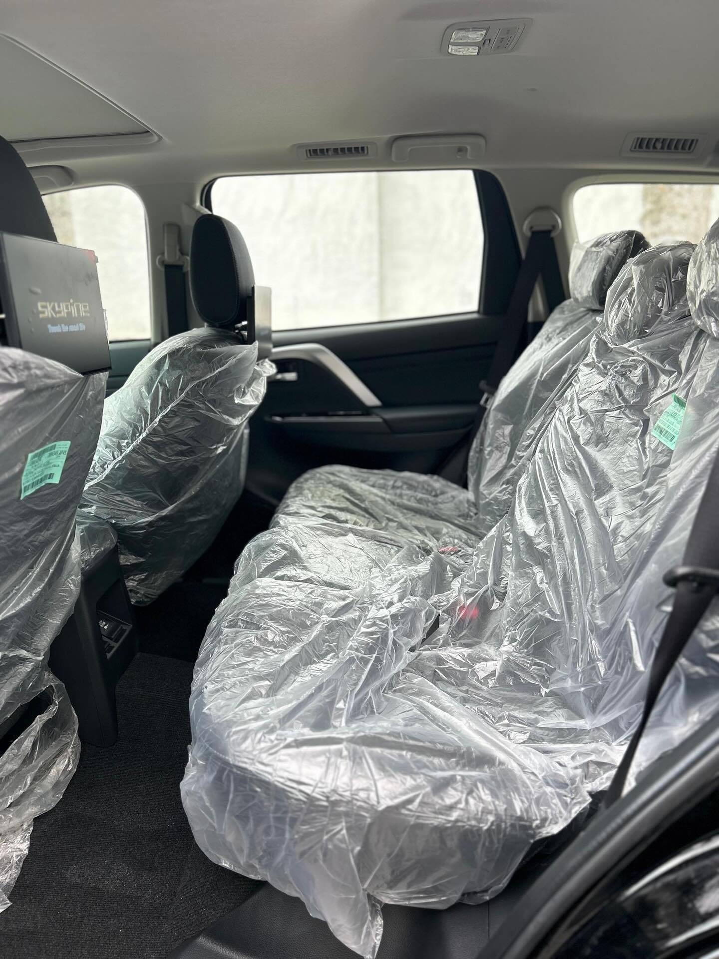 Mitsubishi Montero Sport Prime Edition 2023 negro2