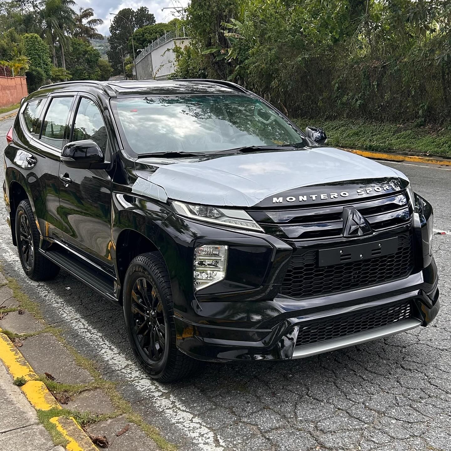 Mitsubishi Montero Sport Prime Edition 2023 Negro Caracas