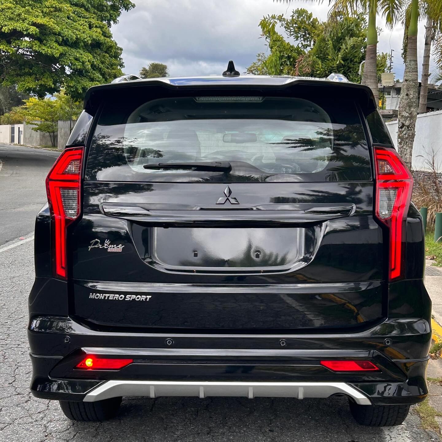 Mitsubishi Montero Sport Prime Edition 2023 Negro Caracas