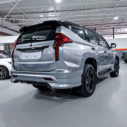 Mitsubishi Montero Sport 2025 Plateado Caracas