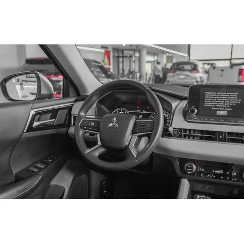 Mitsubishi Outlander 2026 Plateado Valencia