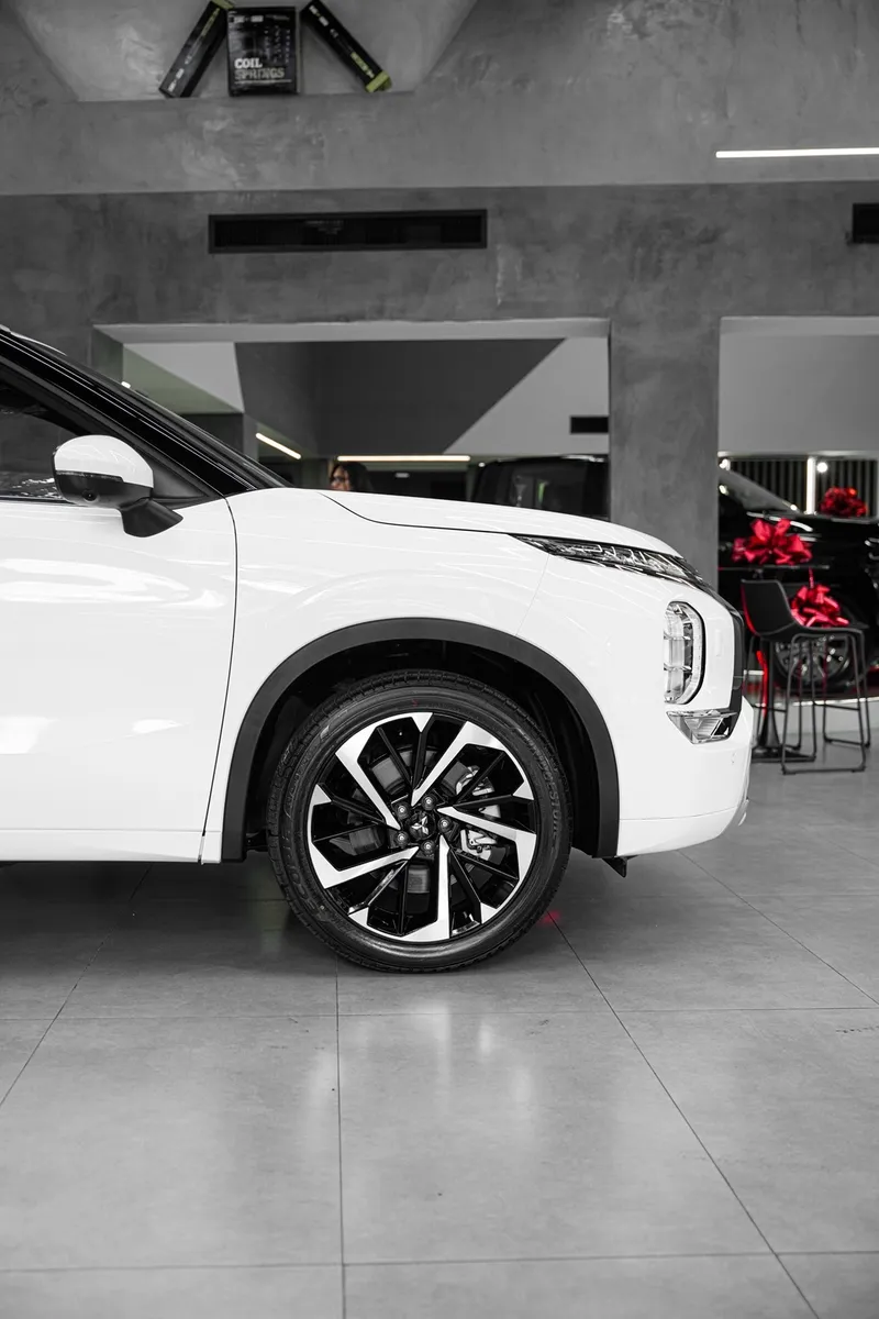 Mitsubishi Outlander 2025 Blanco Valencia