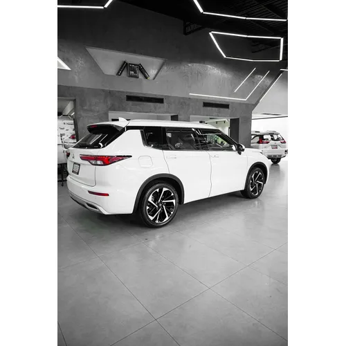 Mitsubishi Outlander 2026 Blanco Valencia