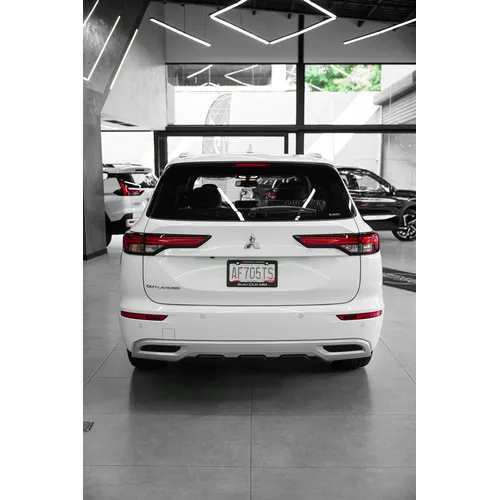 Mitsubishi Outlander 2026 Blanco Valencia
