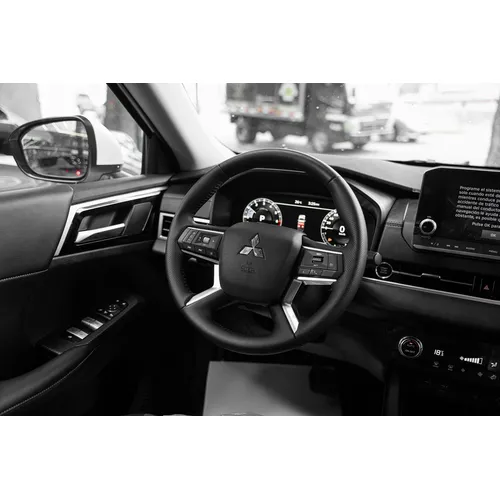 Mitsubishi Outlander 2026 Blanco Valencia