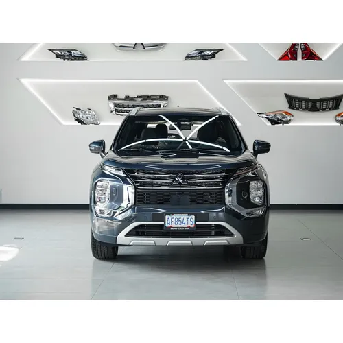 Mitsubishi Outlander 2026 Gris Valencia