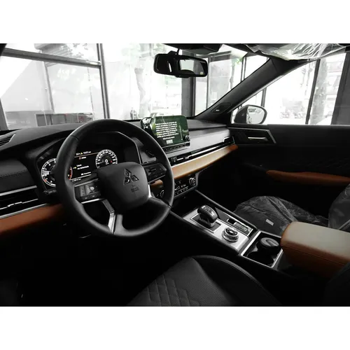 Mitsubishi Outlander 2026 Gris Valencia