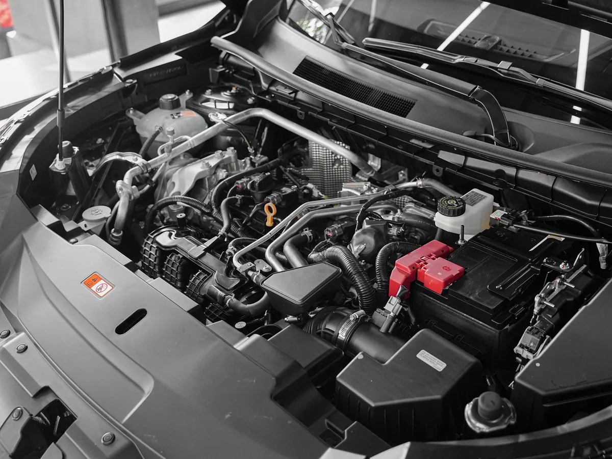 Mitsubishi Outlander 4wd Launch Edition gris10