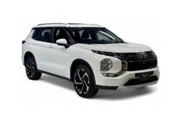 Mitsubishi Outlander Mid Option 2025 blanco1