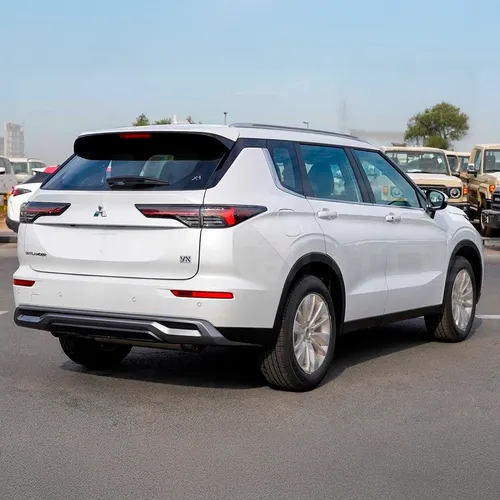 Mitsubishi Outlander VX 2026 Blanco Caracas