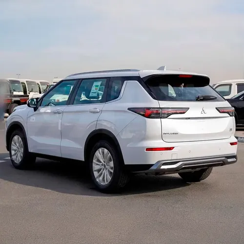 Mitsubishi Outlander 2026 Blanco Caracas