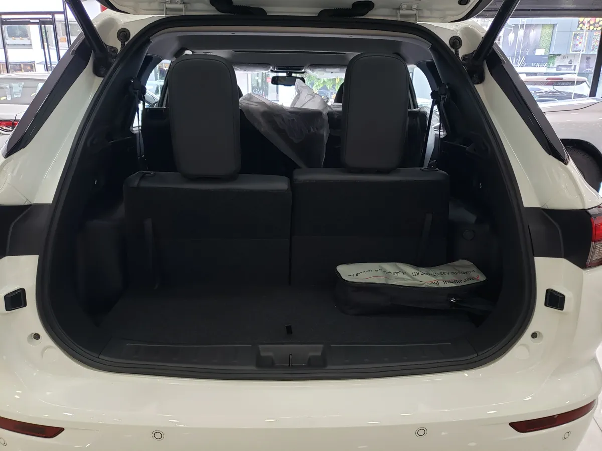 Mitsubishi Outlander 2025 Blanco Caracas