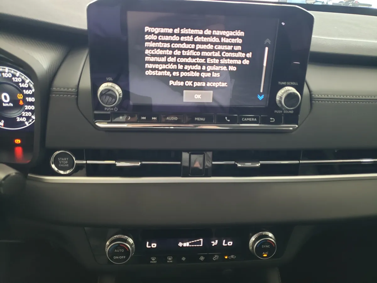 Mitsubishi Outlander suv 2025 blanco5