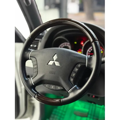 Mitsubishi Pajero 2020 Blanco Caracas