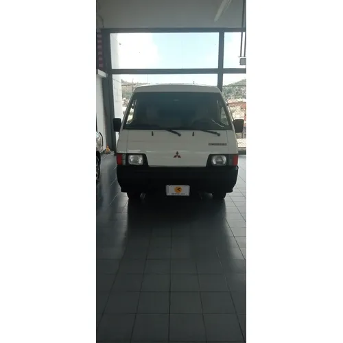 Mitsubishi Panel L300 2011 Blanco Los Teques