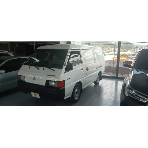Mitsubishi Panel L300 2011 Blanco Los Teques