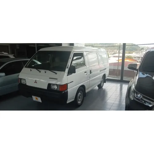 Mitsubishi Panel L300 2011 Blanco Los Teques