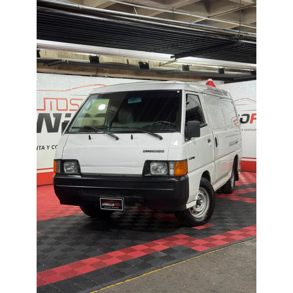 Mitsubishi Panel L300 2015 Blanco Maracaibo