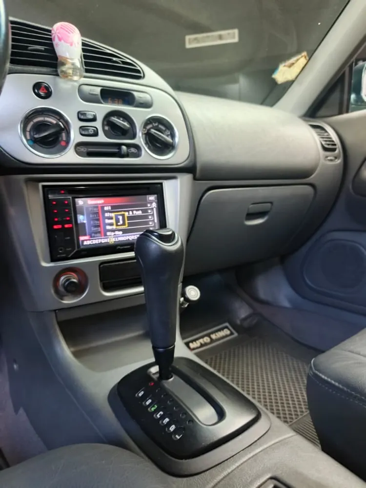 Mitsubishi SIGNO 2009 Verde Caracas