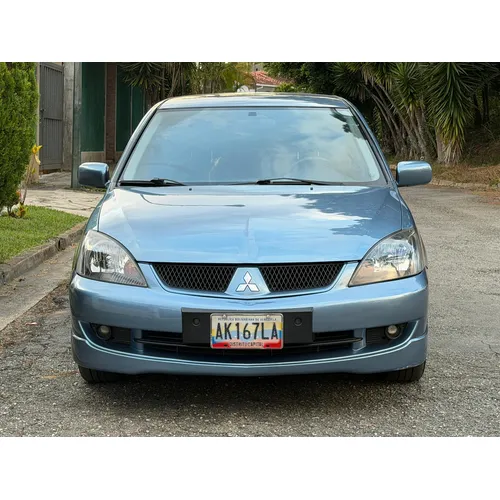 Mitsubishi Touring 2015 Azul Caracas
