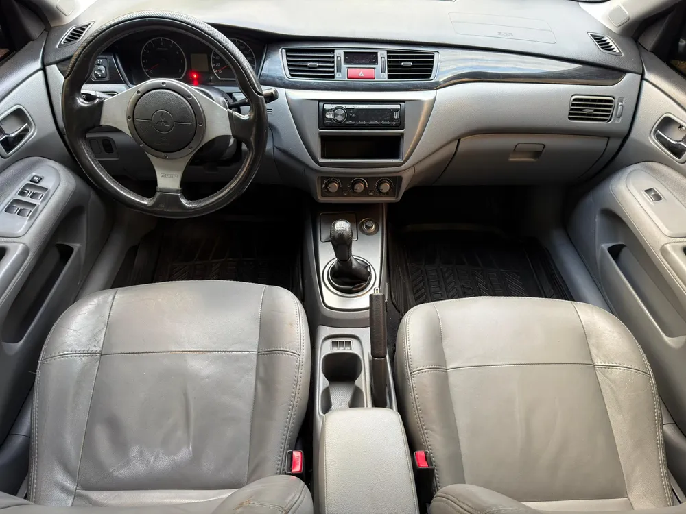 Mitsubishi Touring 2015 Azul Caracas