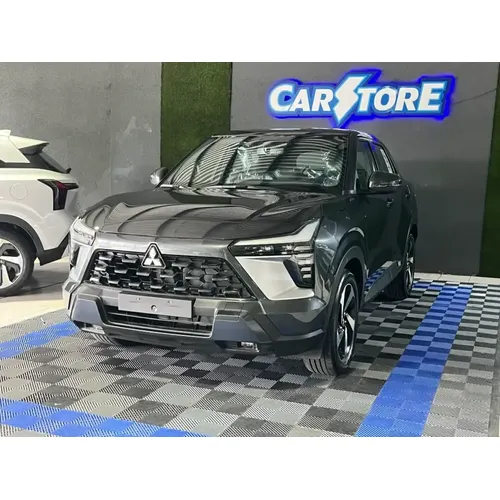 Mitsubishi Xforce 2026 Gris Caracas