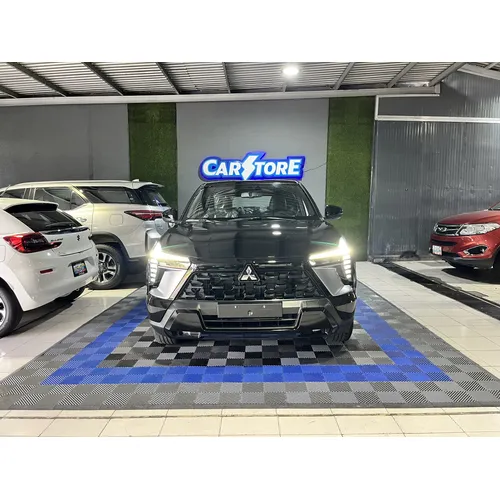 Mitsubishi Xforce 2025 Negro Caracas