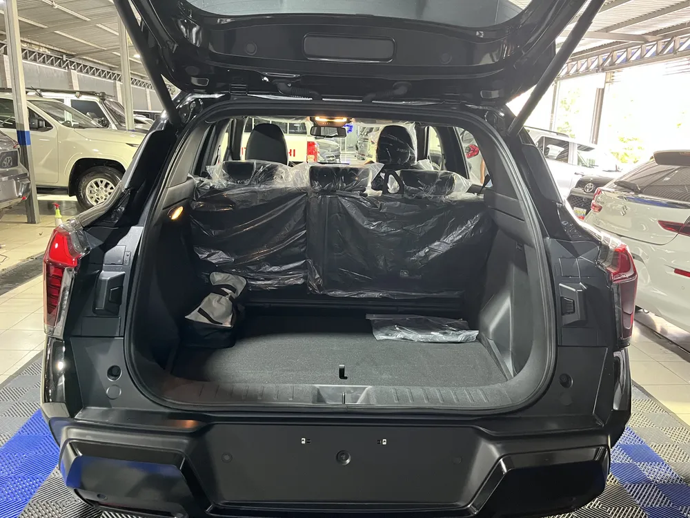 Mitsubishi Xforce 2025 Negro Caracas