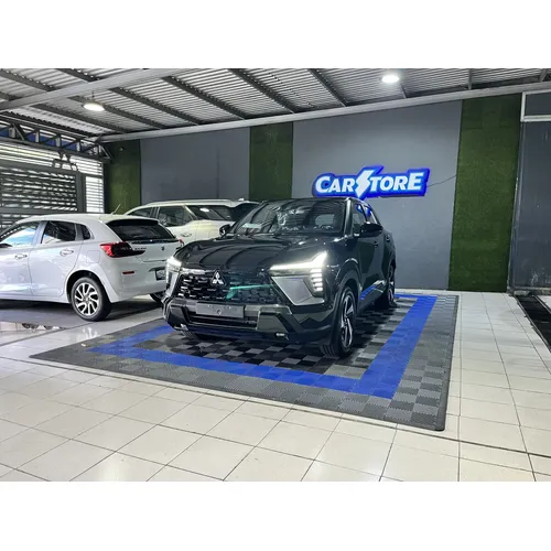 Mitsubishi Xforce 2025 Negro Caracas