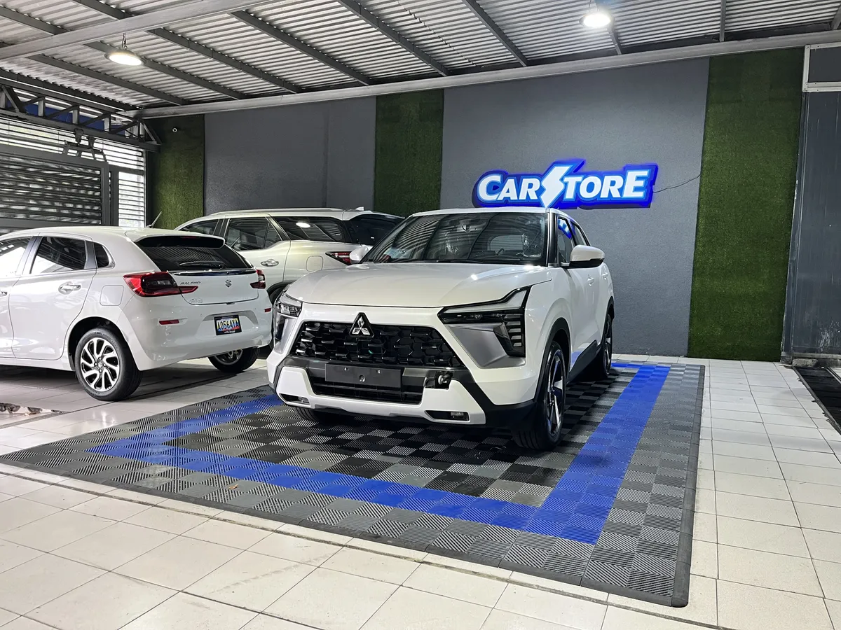 Mitsubishi Xforce 2025 Blanco Caracas