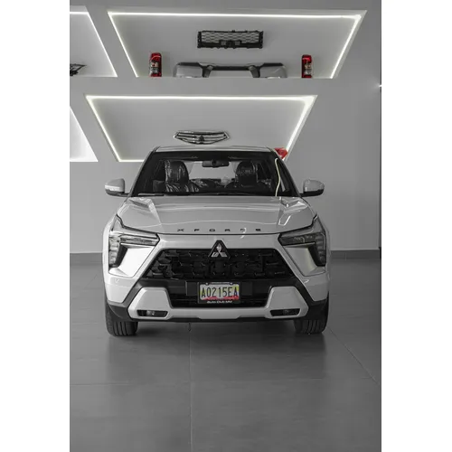 Mitsubishi Xforce 2026 Blanco Valencia