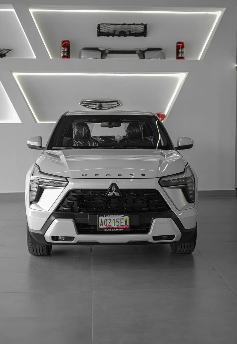 Mitsubishi Xforce Premium Line 2025 Blanco Valencia
