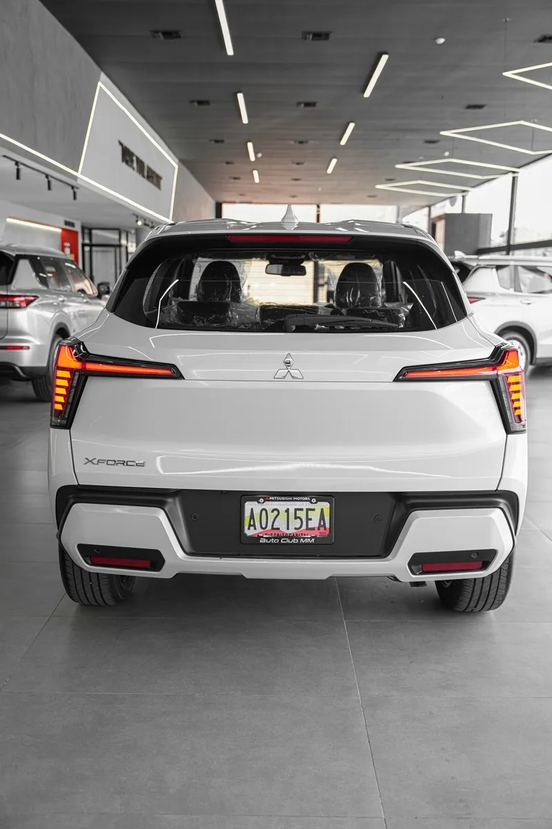Mitsubishi Xforce Premium Line 2025 Blanco Valencia