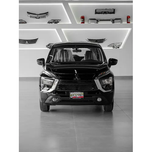 Mitsubishi Xpander 2026 Negro Valencia