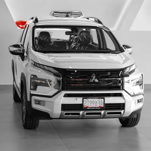 Mitsubishi Xpander 2026 Blanco Valencia