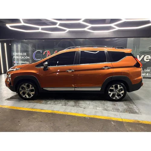 Mitsubishi Xpander Cross 2024 Naranja Caracas