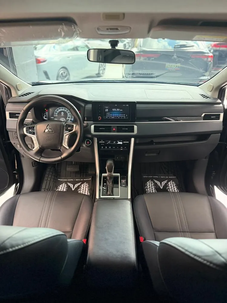 Mitsubishi Xpander Cross 2024 Negro Caracas