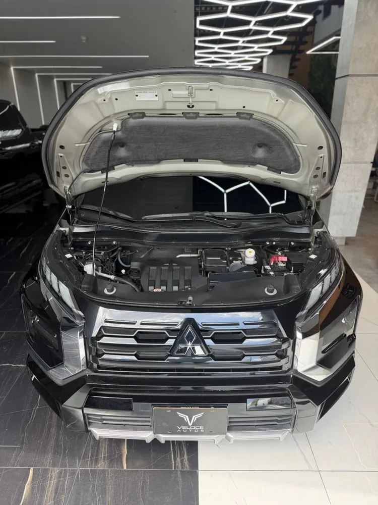 Mitsubishi Xpander Cross 2024 Negro Caracas