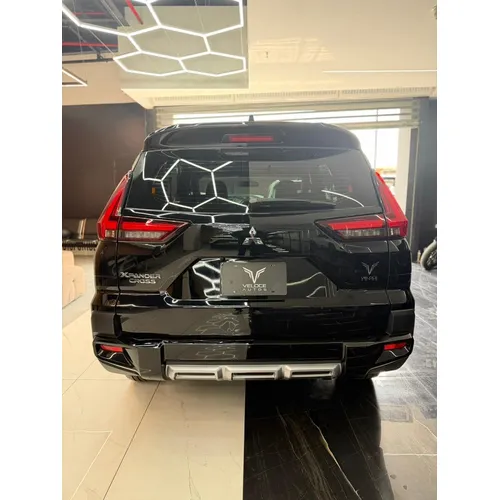 Mitsubishi Xpander Cross 2024 Negro Caracas