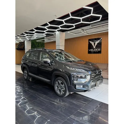 Mitsubishi Xpander Cross 2025 Gris Caracas