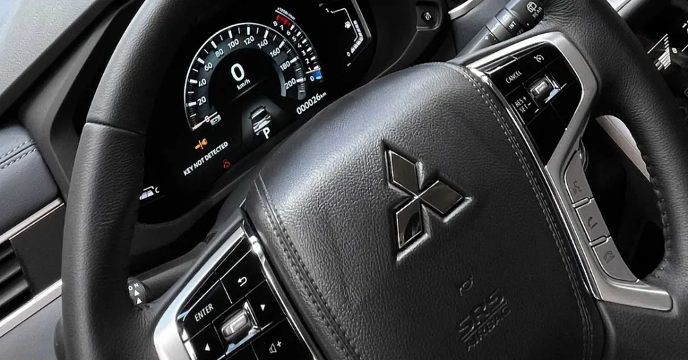 Mitsubishi Xpander Cross 2025 Naranja Caracas
