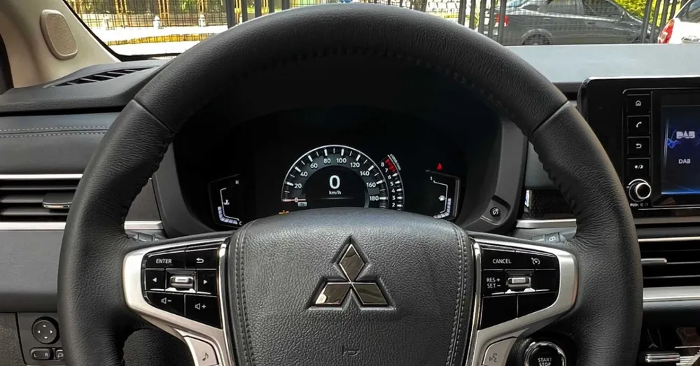 Mitsubishi Xpander Cross 2025 Naranja Caracas